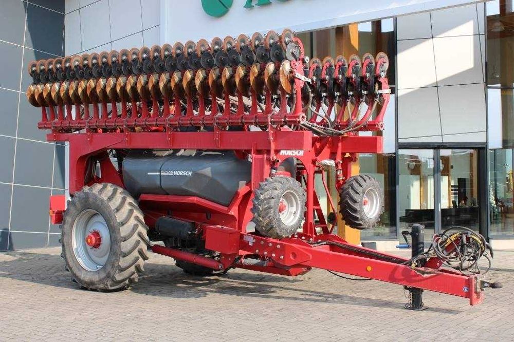 Horsch Avatar 12.25 SD