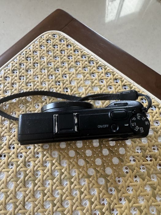 Ricoh GrIIIx + bateria extra
