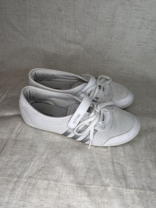 Trampki Adidas Diona 37 białe