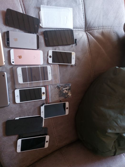 Used Apple Material454263850266808320