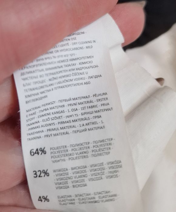 Spodnie damskie z kieszeniami