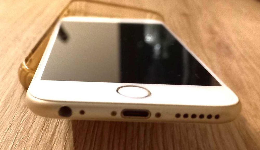 Apple iPhone 6S 64 GB Dourado Desbloqueado