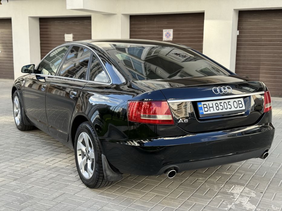 Продам Audi A6 2.4 бензин автомат