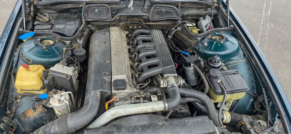 Продам BWM e38 дорест
