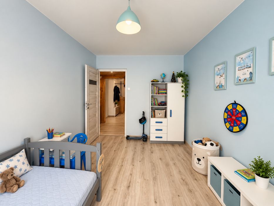 3 pokoje, 63 m², wysoki parter, balkon | Ustrzyki Dolne, ul. Gombrowicza