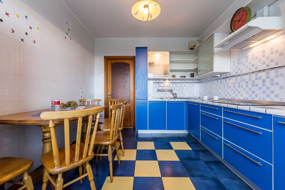 Шикарный хостел при свете, Оболонь, Героев Днепра, Дрим Таун.