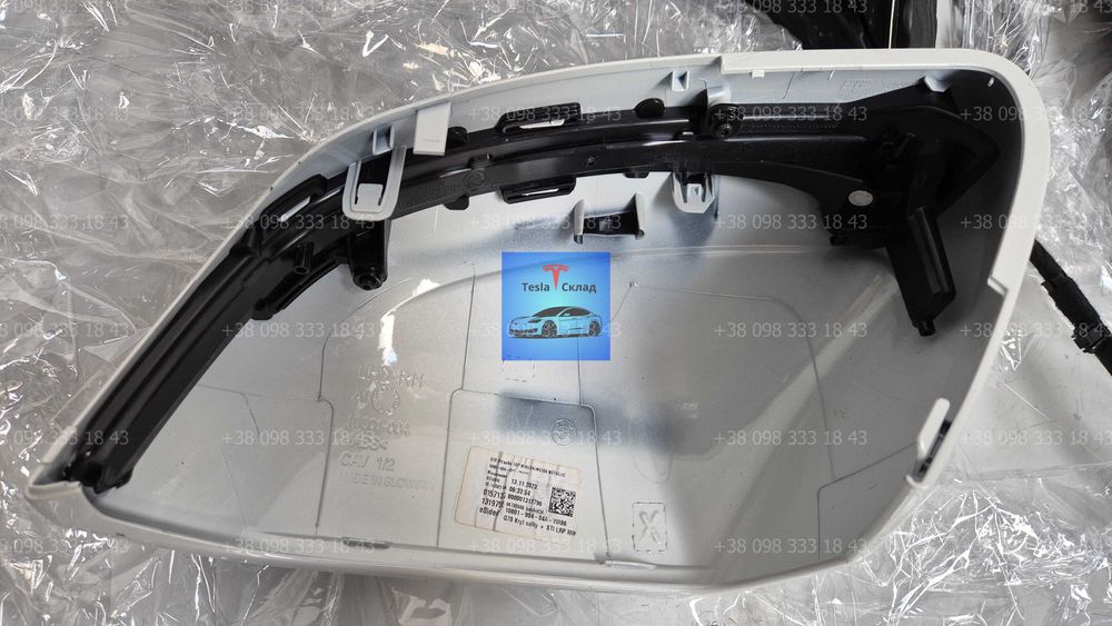 Накладка дзеркал BMW G60. Дзеркало BMW G60, поворотник 51 16 9 451 949