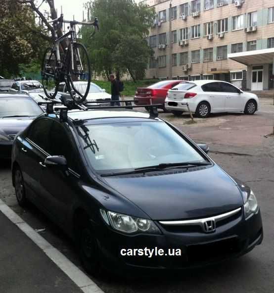 Thule багажник поперечини комплект на гладкий дах авто Thule 750 сталевий БВ багажна система кріплення адаптери упори кити палки нові вживані підбір