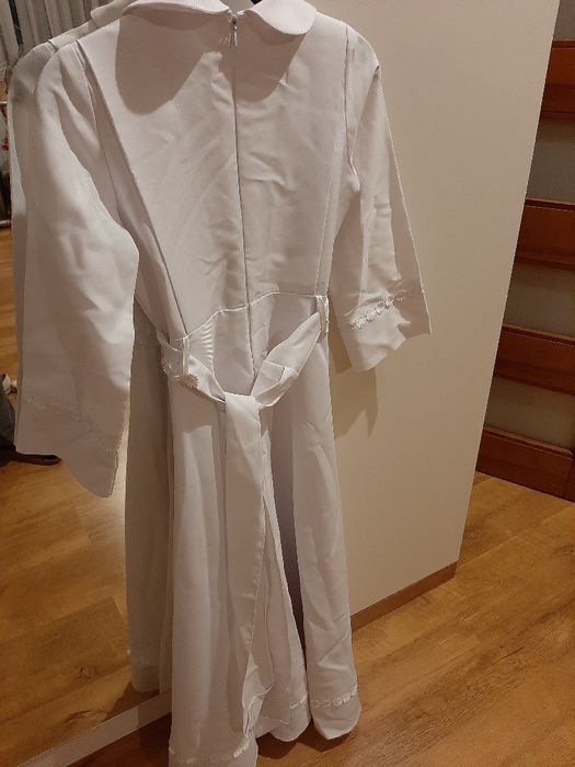 Alba komunijna         .