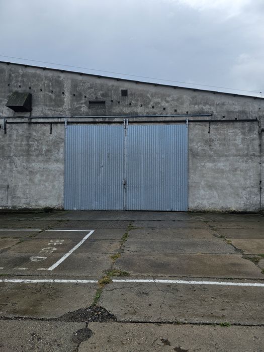 Hala na wynajem   900m2