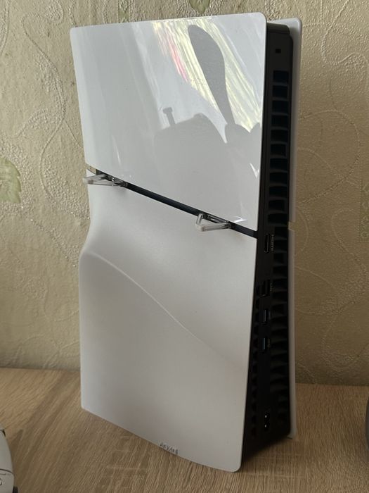 Playstation 5 slim 1tb