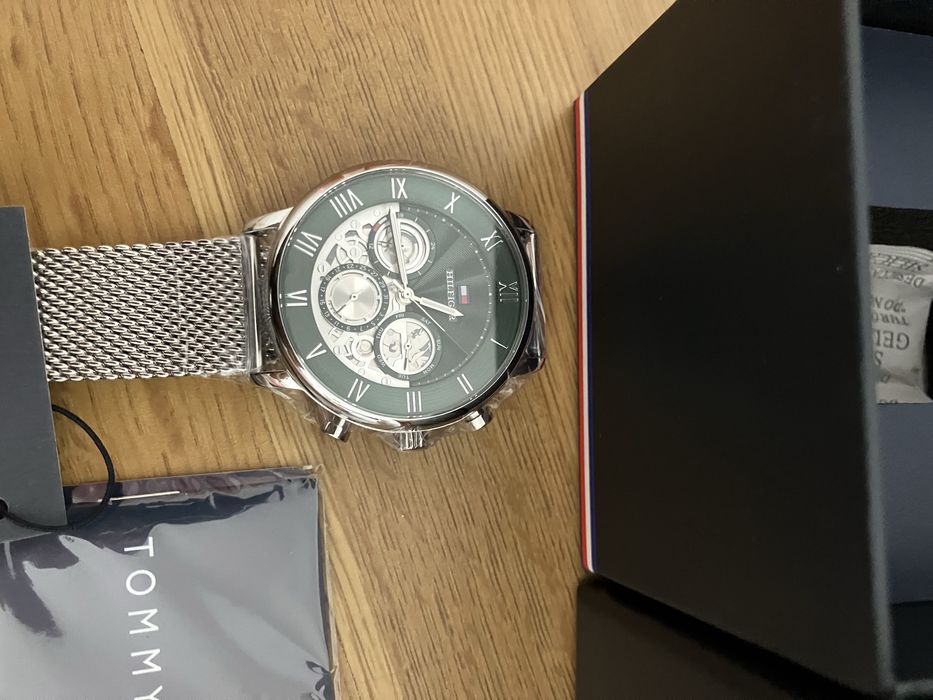 Relógio novo Tommy Hilifiger