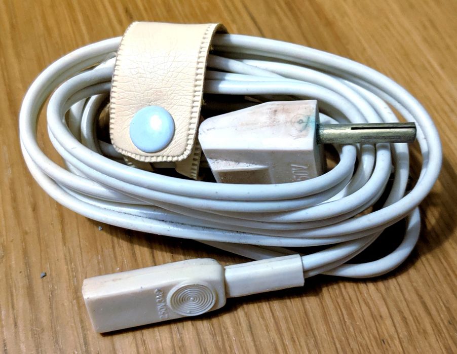 Vintage Hitachi Shaver