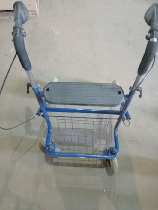 Продам ходунки для взрослых