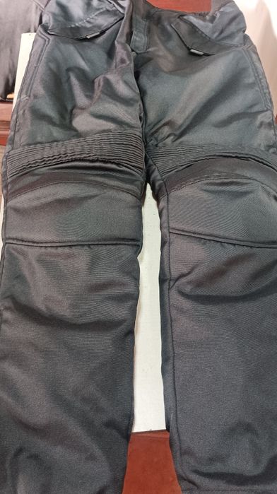 Vestuário e calçado motard em grandes marcas e pouco uso