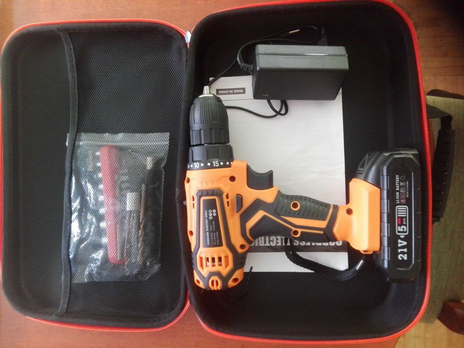 Wiertarko-wkrętarka Hilda 21 V