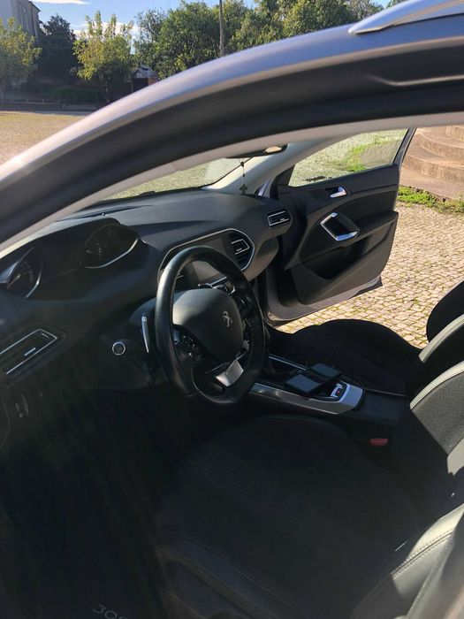 Peugeot 308 sw 1.5 Hdi 130 cv Automática 121000km