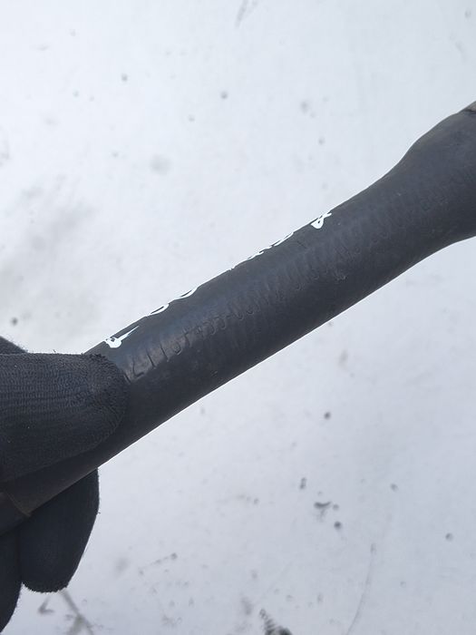 BMW E60 E61 m57 3.0d 235km przewód wody wąż chłodnicy płynu chłodzącego