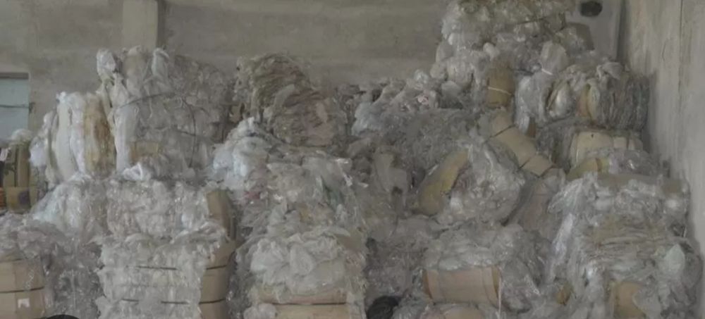 Купуємо приймаємо поліетилен плівку салофан  Макулатуру