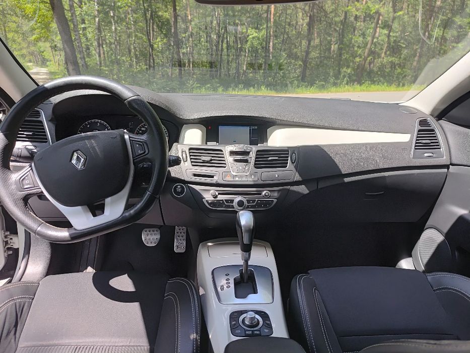 Renault laguna 3 2.0 dci  automat monaco gp