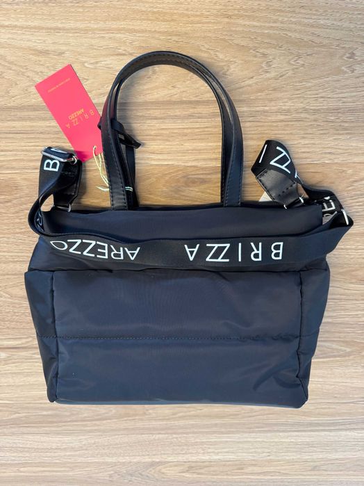 Bolsa Arezzo nova