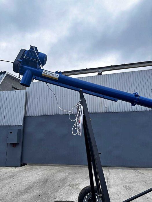 Шнековый погрузчик (гвинтовий конвеєр, винтовой, транспортер), шнек