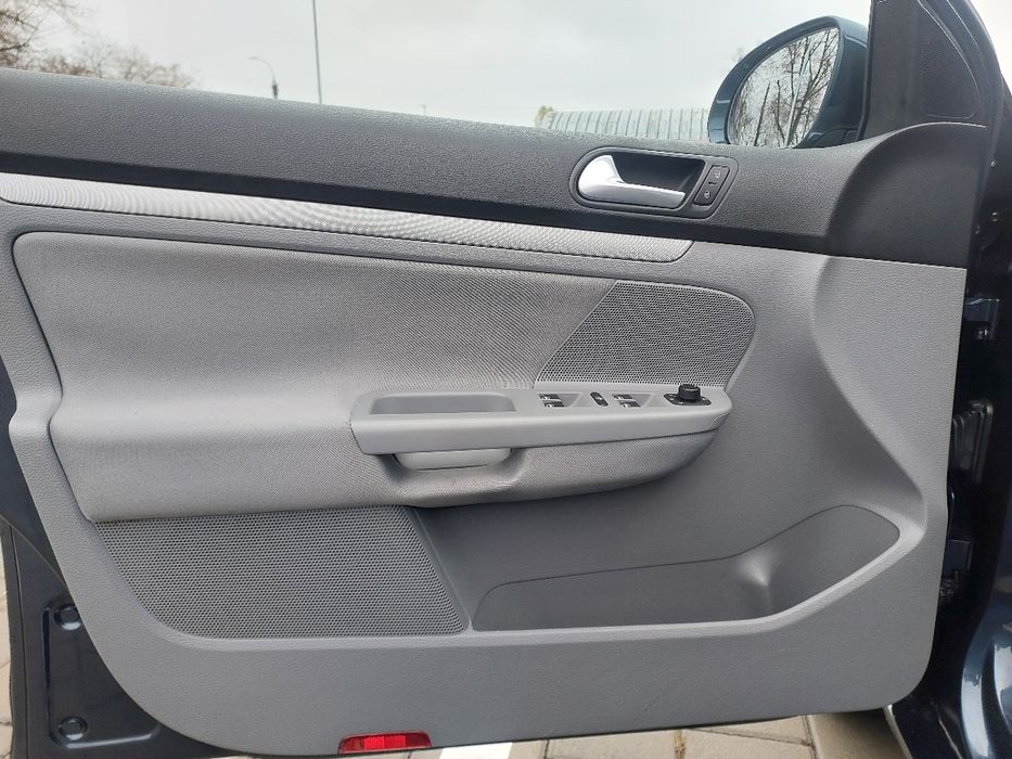 продам Свіжопригнаний автомобіль