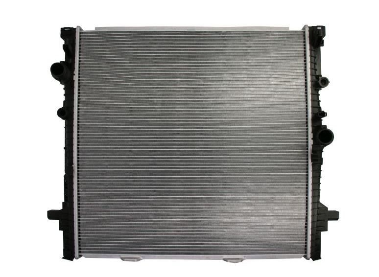 Радіатор охолодження двигуна NRF ( BMW X5 G05  X6 G06  X7 G07 ) 550245