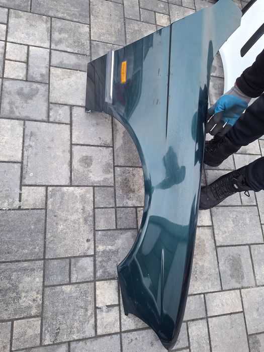Bmw 5 e39 blotnik przedni prawy zielony oxfordgruen 324/6