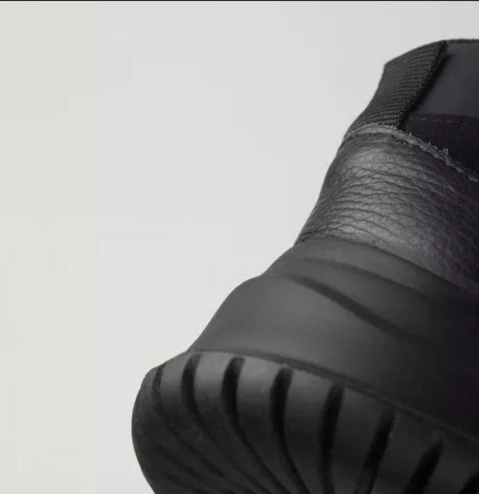 Оригинал кроссовки 42р. Iceberg Италия