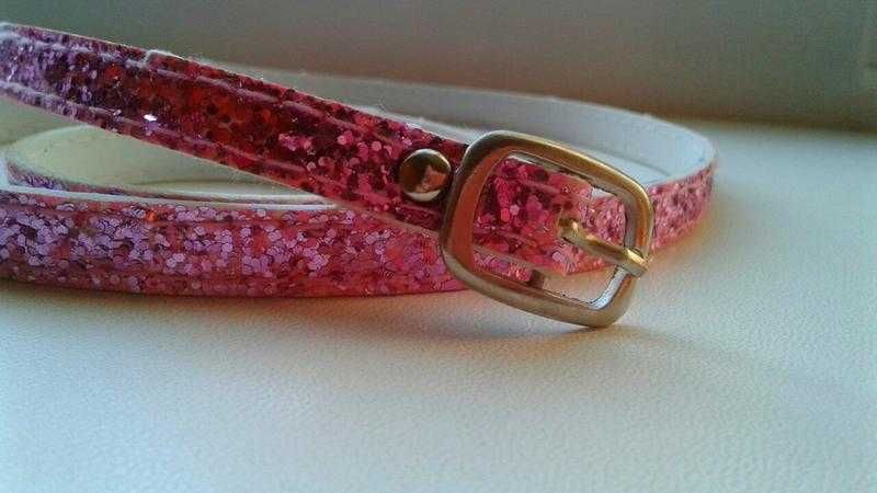 Симпатичний ремінь (пасок) в паєтках