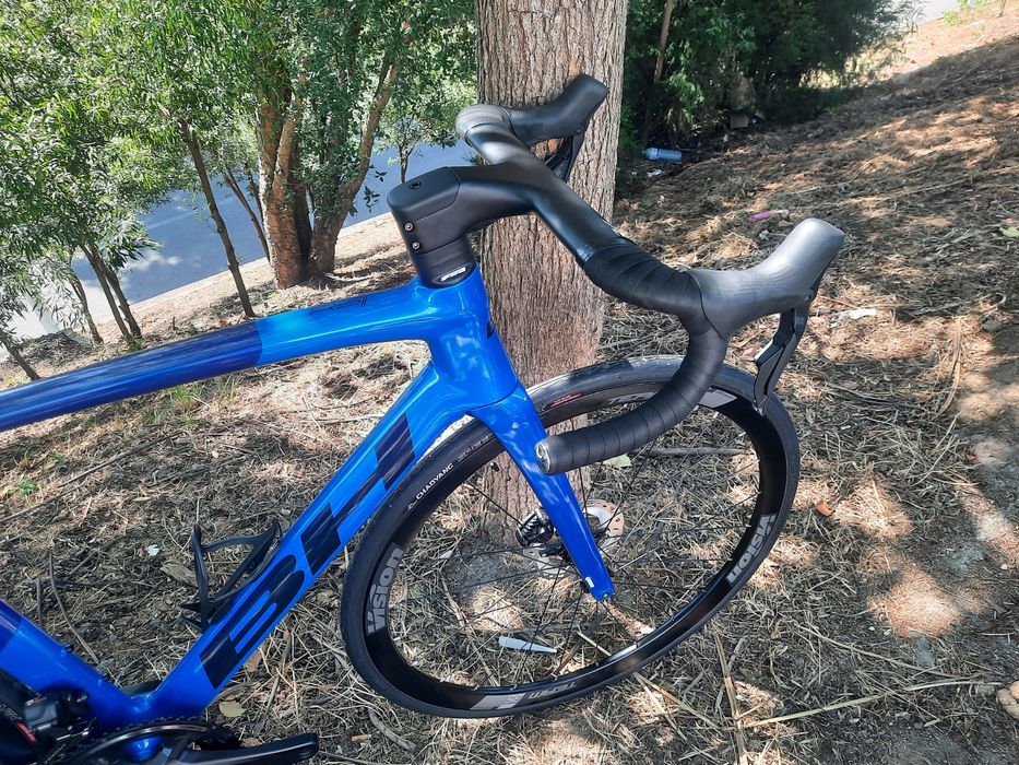 Bh rs1 com ultegra di2 e guiador carbono