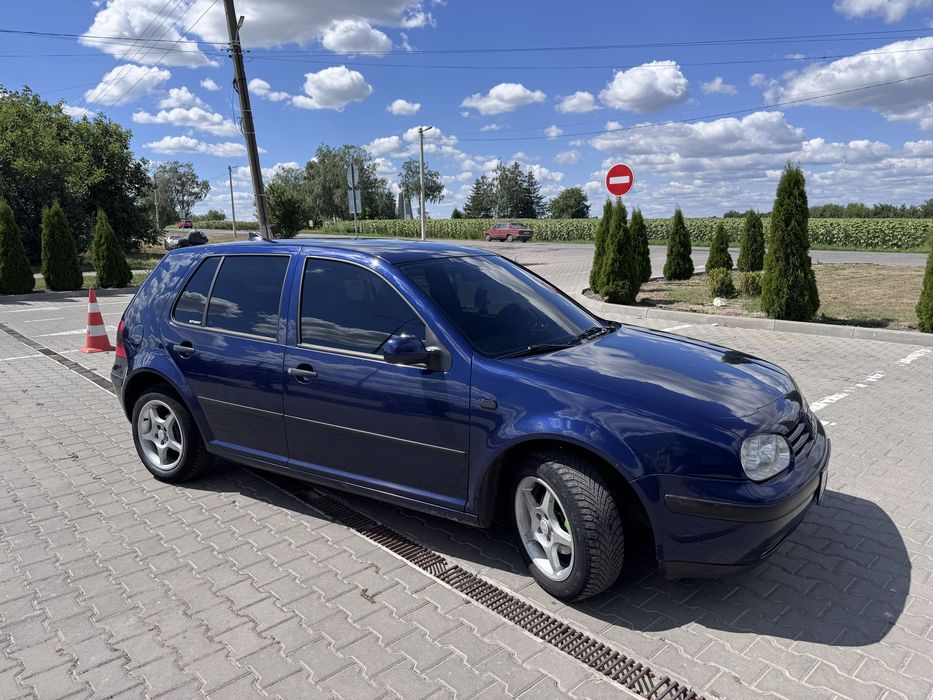 Volkswagen Golf 4
