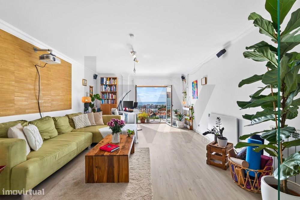 Excelente Apartamento T2 com Vista Mar e Estacionamento – Ericeira