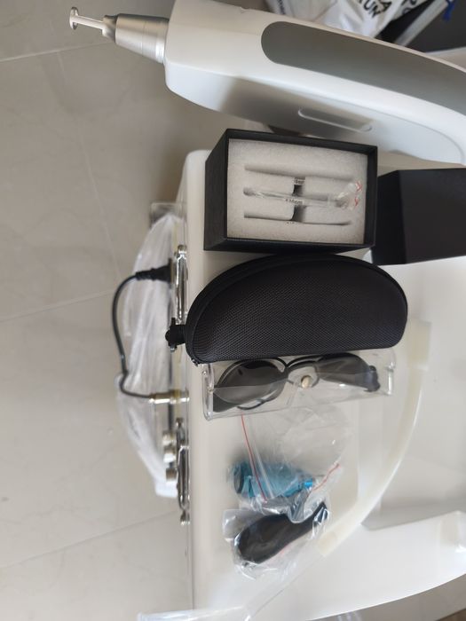 Laser 2w1:  IPL/OPT oraz ND-YAG 
Zastosowanie: