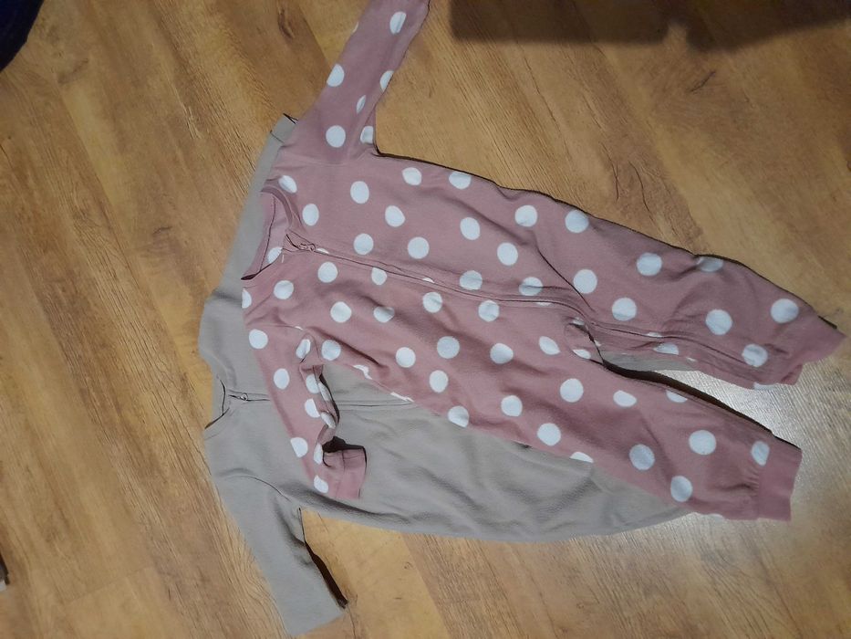 Piżamy dziecięce polarowa 2 sztuki