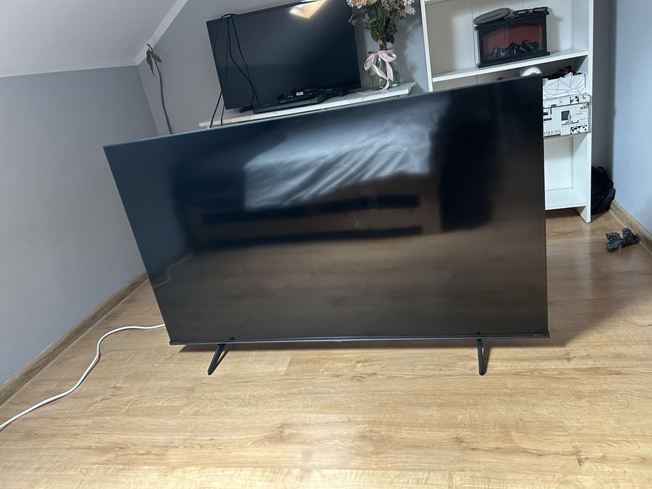 Telewizor HISENSE 58 cali na części