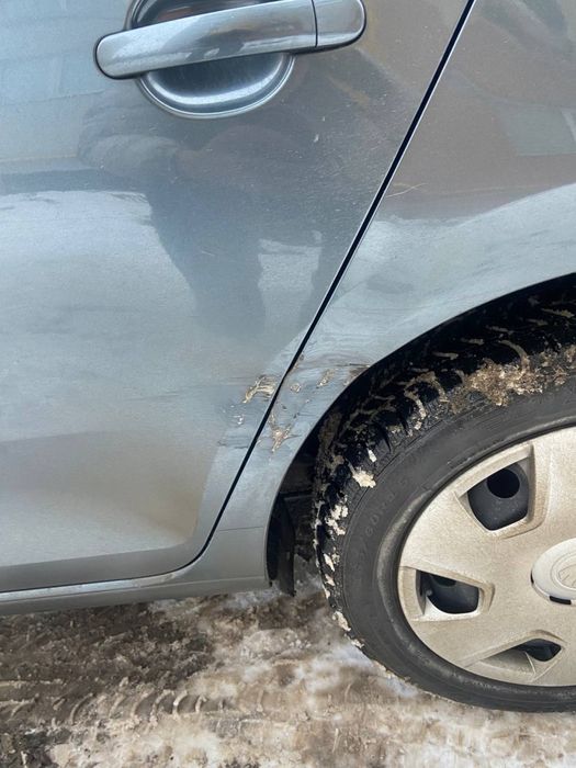 Шкода Рапід 2014 року 1.6tdi тільки для військових