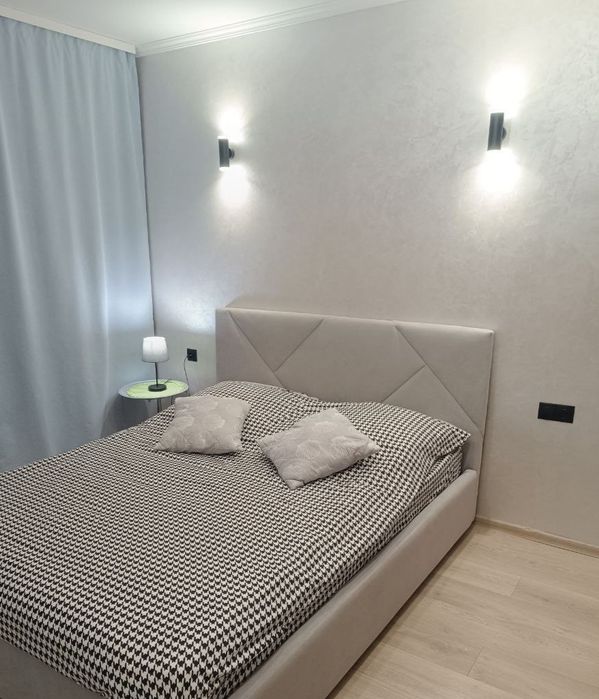 2-кім ЦЕНТР/ВОКЗАЛ 5хв Погодинно/Подобово