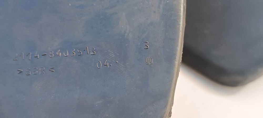 Брызговики передние ВАЗ-2114,2115 оригинал новые.Конвеерные.