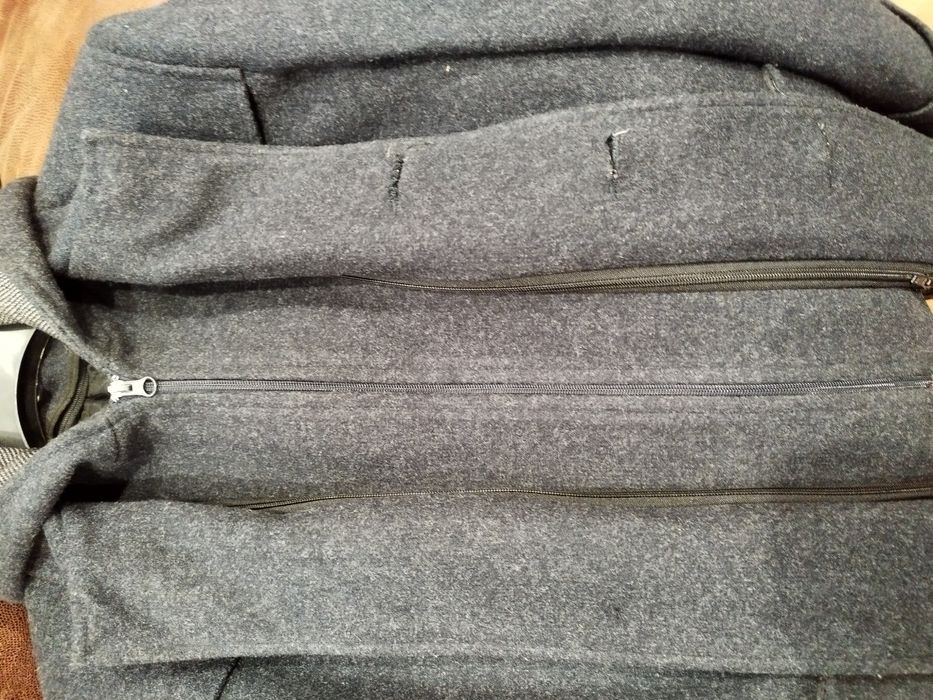 Продам пальто молодіжне