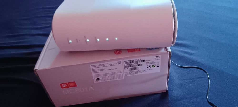 ZTE MC801A router 5G z wejściami  antena TS9