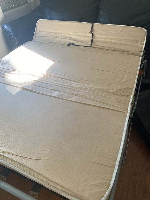 Sofa cama de pele