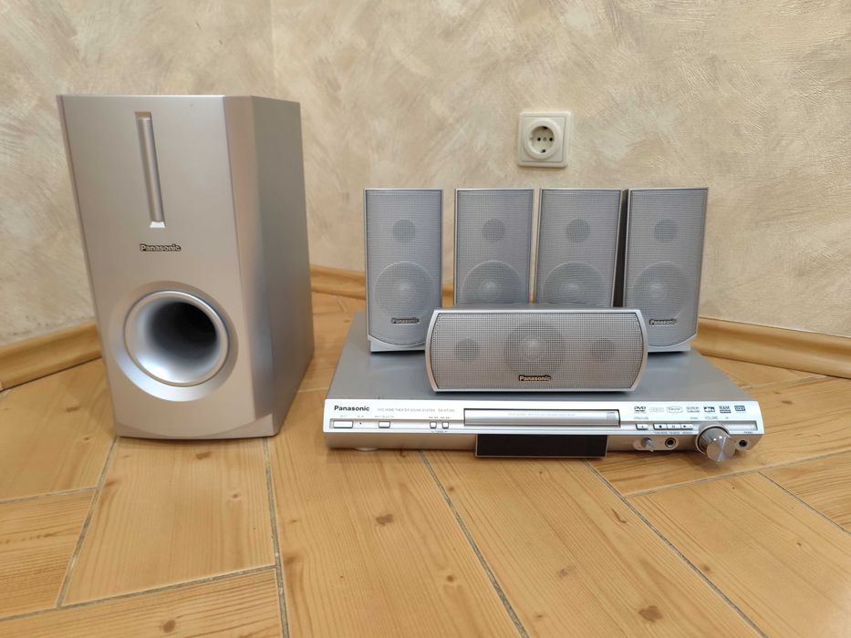 Кинотеатр домашний Панасоник( Panasonic). Оригинал. Практически новый.