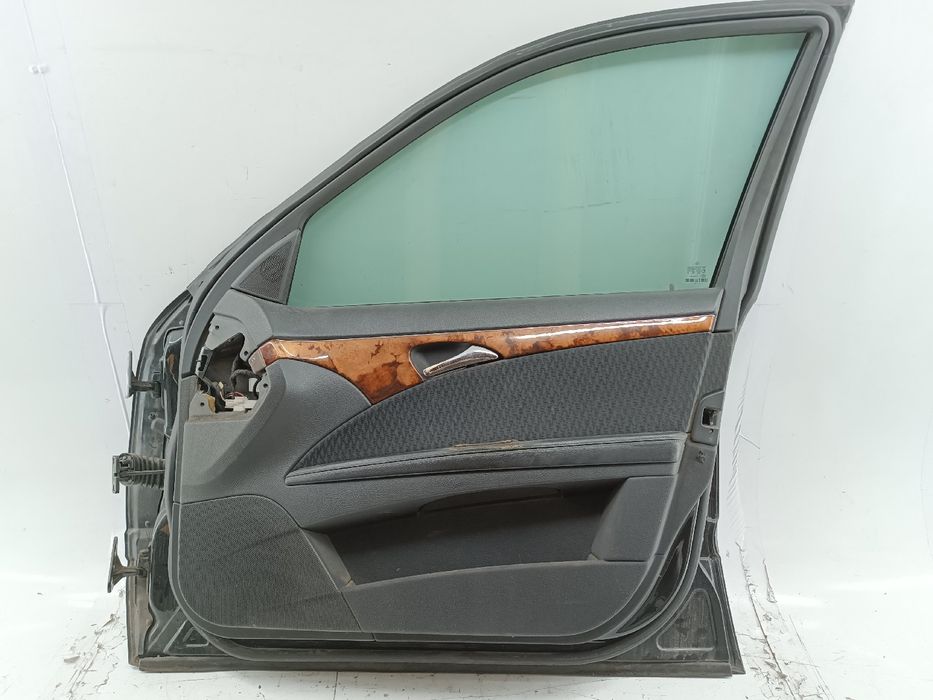 Porta frente direita - mercedes-benz e-class t-model (s211) | 03 - 09