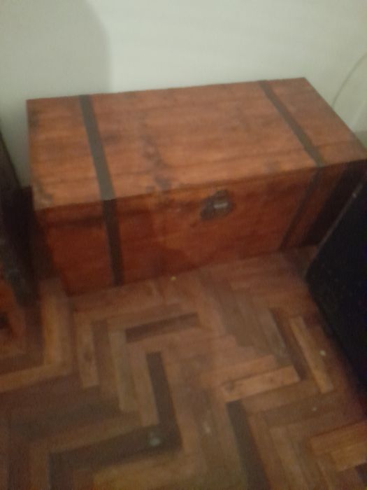 Baú antigo restaurado