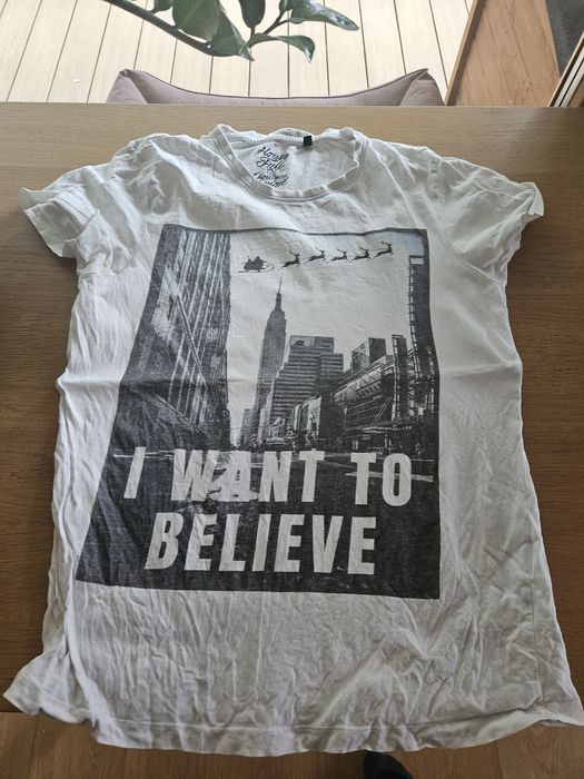Koszulka size M - T-shirty 50zł sztuka