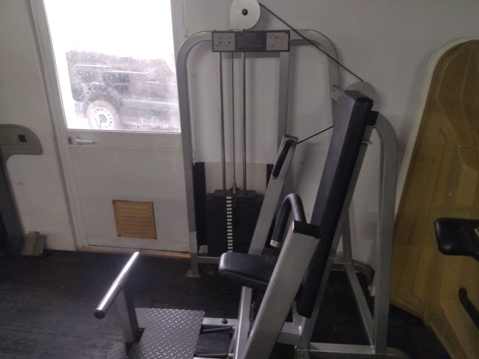 Chest press da life fitness máquina de ginásio