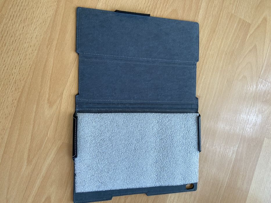 Чохол для планшета Lenovo