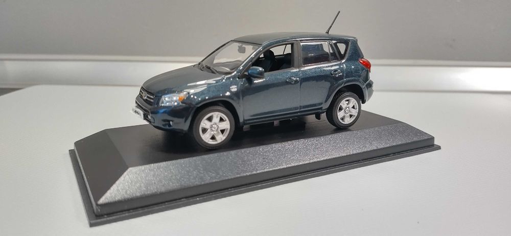 Toyota Rav4 1:43